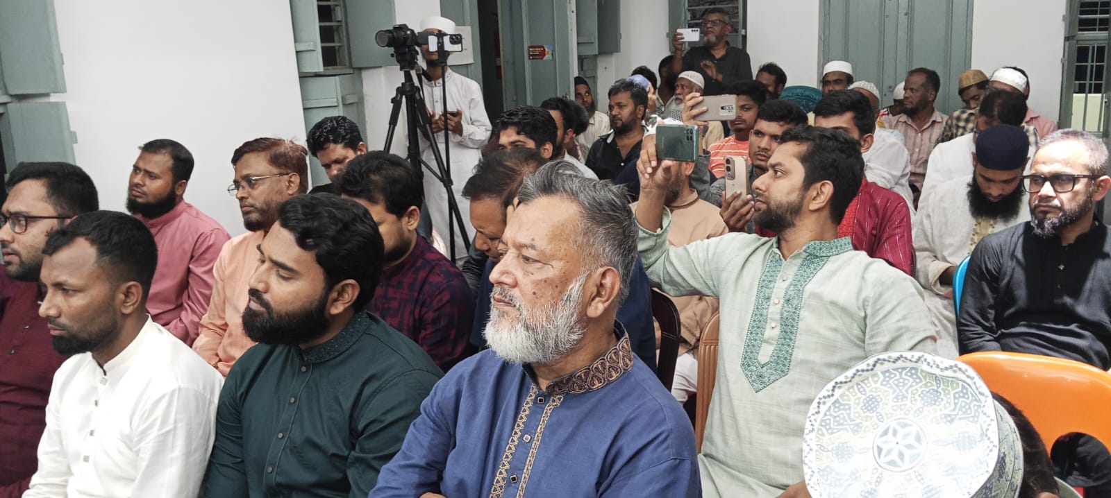 ৫ জুন শুক্রবার সন্ধ্যায় দেশীয় সংস্কৃতিক সংসদ নারায়ণগঞ্জ মহানগরীর উদ্যোগে আয়োজিত নজরুল জন্ম জয়ন্তী উদযাপন অনুষ্ঠানে